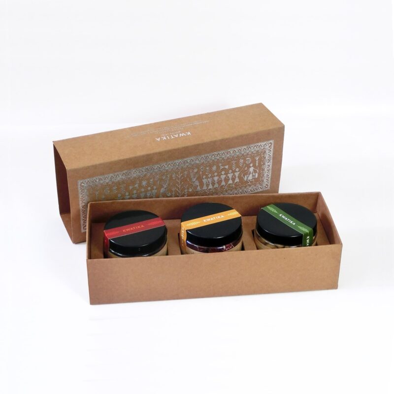 The Tribal Art Eco-friendly Gift Pack with Premium Dry Fruits & Berries